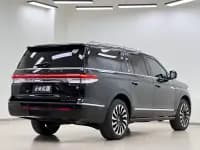 Navigator 2022 3.5T Long Wheelbase Presidential Edition — миниатюра 7