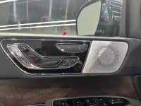 Navigator 2024 3.5T Long Wheelbase Presidential Edition — миниатюра 8