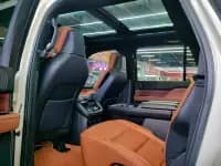 Navigator 2020 3.5T Long Wheelbase Presidential Edition — миниатюра 11