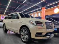 Navigator 2020 3.5T Long Wheelbase Presidential Edition — миниатюра 3