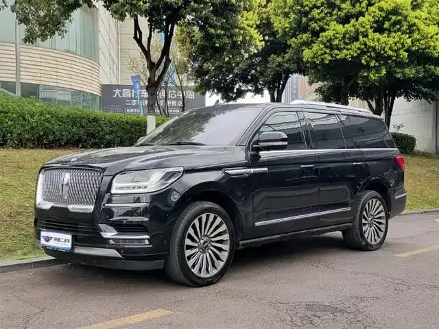 Navigator 2020 3.5T Premium Edition