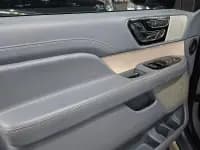 Navigator 2020 3.5T Presidential Series — миниатюра 3