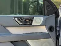 Navigator 2020 3.5T Long Wheelbase Presidential Edition — миниатюра 13