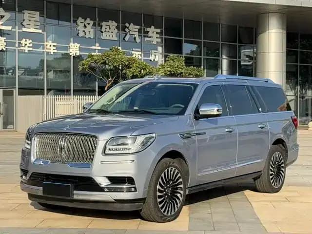 Navigator 2020 3.5T Long Wheelbase Presidential Edition