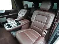 Navigator 2020 3.5T Long Wheelbase Presidential Edition — миниатюра 16