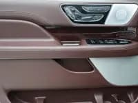 Navigator 2020 3.5T Presidential Series — миниатюра 5