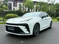 Lynk & Co 03 2023 2.0TD DCT Plus — миниатюра 1