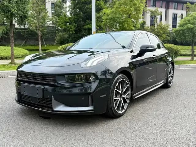 Lynk & Co 03 2022 1.5TD DCT Pro