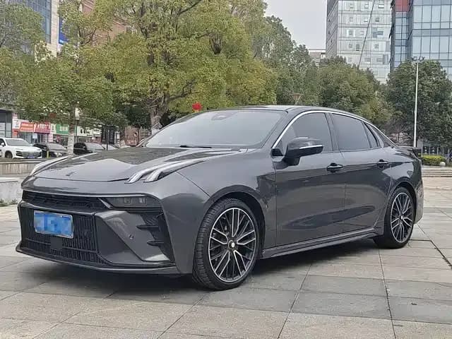 Lynk & Co 03 2023 2.0TD DCT Plus