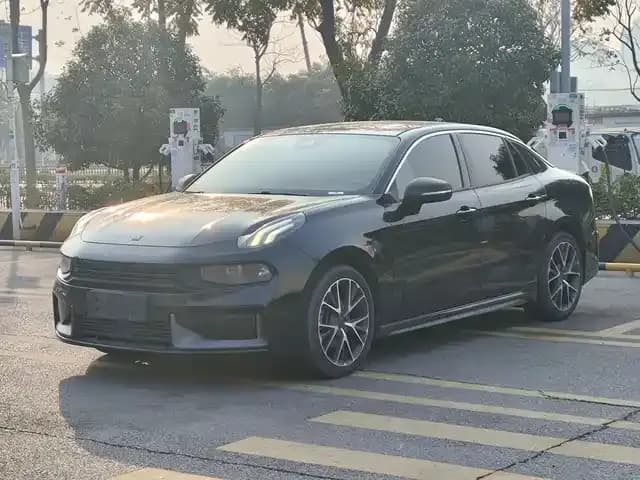 Lynk & Co 03 2021 2.0TD Automatic Plus