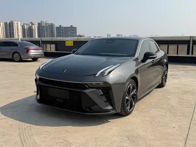 Lynk & Co 03 2023 1.5TD DCT Pro