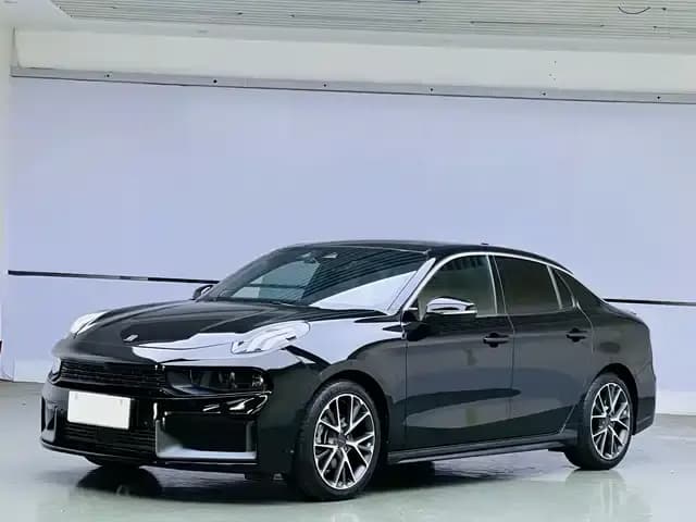 Lynk & Co 03 2022 1.5TD DCT Pro