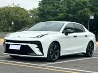 Lynk & Co 03 2023 1.5TD DCT Pro — миниатюра 1