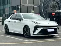 Lynk & Co 03 2023 1.5TD DCT Pro — миниатюра 3