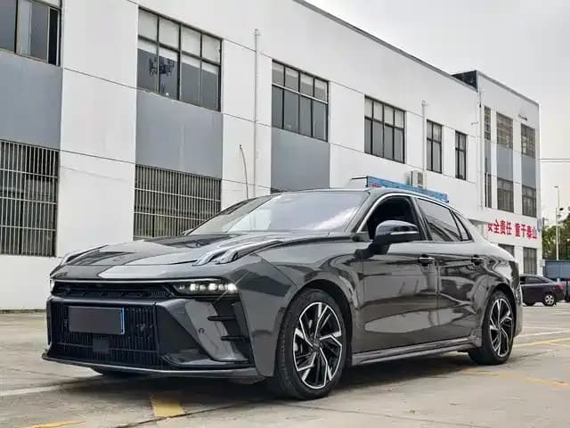 Lynk & Co 03 2023 2.0TD DCT Pro