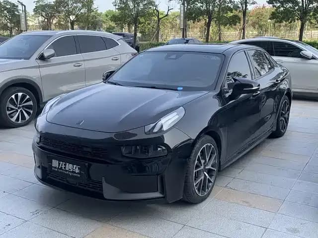 Lynk & Co 03 2022 1.5TD DCT Pro