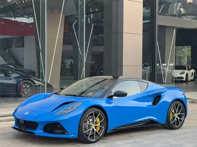 EMIRA 2021 2.0T DCT First Edition