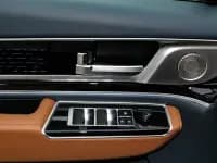 Lorinser Traveler 2026 High-Roof Touring Edition 2.5L High-Roof Touring Edition with Panoramic Sunroof — миниатюра 12