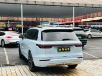 Li Auto ONE 2021 Extended Range 6-Seater — миниатюра 5