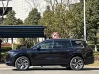 Li Auto ONE 2021 Extended Range 6-Seater — миниатюра 5