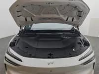 Chevrolet L60 2024 60kWh Rear-Wheel Drive — миниатюра 13