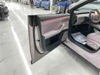 Chevrolet L60 2024 60kWh Rear-Wheel Drive — миниатюра 9