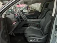 Leapmotor C11 2026 Pure Electric 640 LiDAR Smart Edition — миниатюра 8