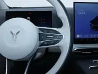 Voyah Dreamer 2025 PHEV AWD Flagship Kunpeng Edition — миниатюра 13