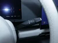 Voyah Dreamer 2025 PHEV AWD Flagship Kunpeng Edition — миниатюра 9