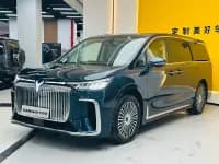 Voyah Dreamer 2025 PHEV AWD Flagship Kunpeng Edition — миниатюра 1