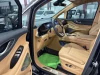 Voyah Dreamer 2024 PHEV Extended Range Premium Edition — миниатюра 9