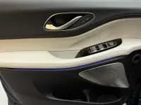 Voyah Dreamer 2025 PHEV AWD Flagship Kunpeng Edition — миниатюра 8