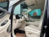 Voyah Dreamer 2024 PHEV Extended Range Premium Edition — миниатюра 4