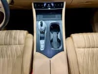 Voyah Dreamer 2024 PHEV Long Range Flagship Edition — миниатюра 18