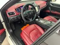 2014 Ghibli 3.0T Standard Edition — миниатюра 9