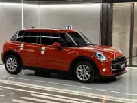 2018 MINI 1.5T ONE 5-Door Edition — миниатюра 18