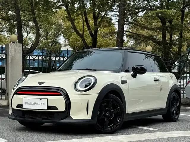 MINI 2022 1.5T COOPER Artist