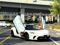 McLaren GT 2022 4.0T Standard Edition — миниатюра 2