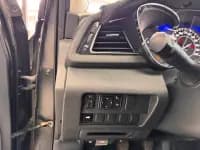 Venucia D60 2019 Model, 100,000 Glory Edition, 1.6L Entry Manual, National V Emission Standard — миниатюра 16