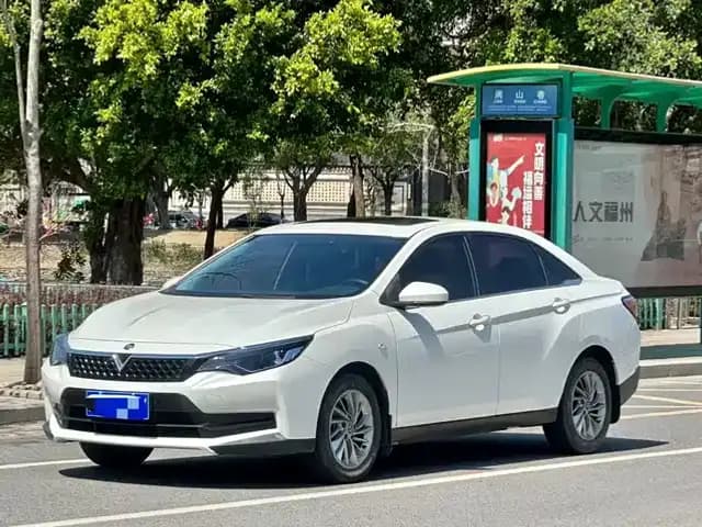 Venucia D60 2021 1.6L XE CVT Comfort Edition