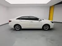 Venucia D60 2021 PLUS 1.6L XL CVT Elite Edition — миниатюра 19