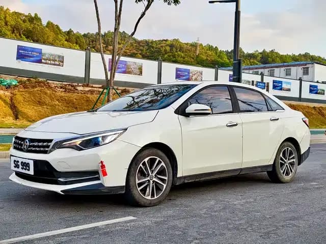 Venucia D60 2018 1.6L CVT Intelligent Elite Edition