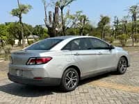 Venucia D60 2018 1.6L CVT Intelligent Elite Edition — миниатюра 14