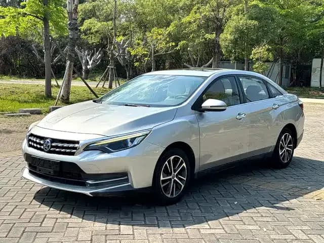 Venucia D60 2018 1.6L CVT Intelligent Elite Edition