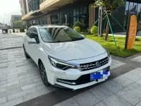 Venucia D60 2018 1.6L CVT Intelligent Elite Edition — миниатюра 1