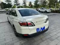 Venucia D60 2018 1.6L CVT Intelligent Elite Edition — миниатюра 4