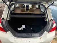 Venucia R50 2013 1.6L Automatic Fashion Edition — миниатюра 8