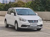 Venucia R50 2016 1.6L Manual Elite Edition — миниатюра 3