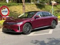 Fengyun A9L 2025 Model 260 Boya Luxury Edition — миниатюра 1