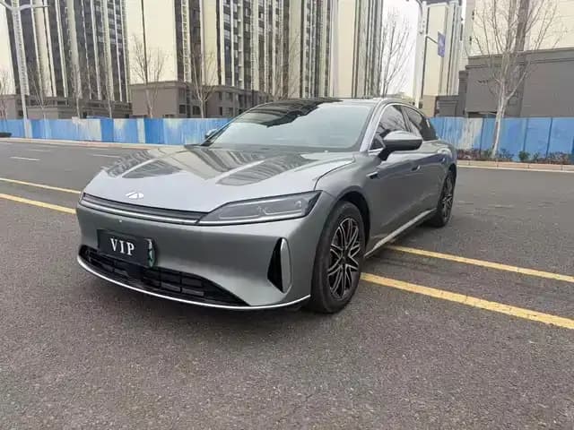 Fengyun A9L 2025 Model 260km Extended Range Luxury Edition